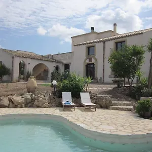 https://casale-alma.sicilyhotelsitaly.net